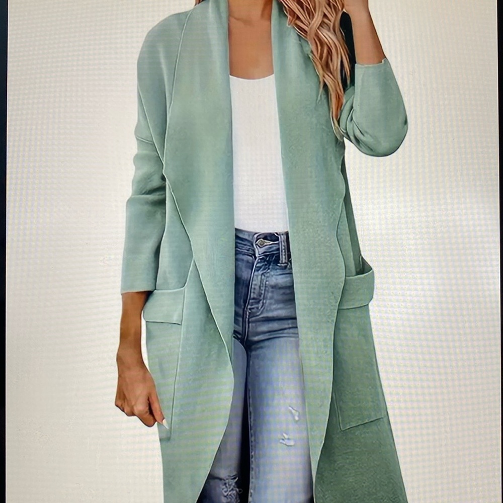 NWOT Open front overcoat, long jacket. Size Large (8/10)